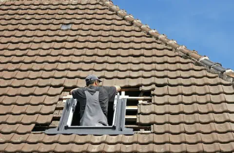 Pose de velux - Le Grand-Celland